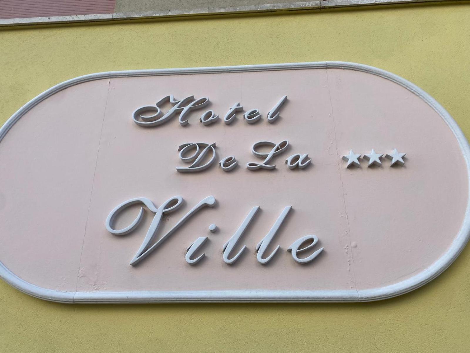 Hotel De La Ville Rimini Extérieur photo